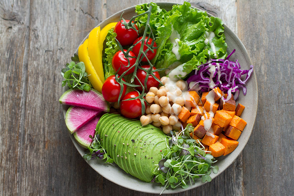 Foods to Eat and Avoid to Manage Rheumatoid Arthritis